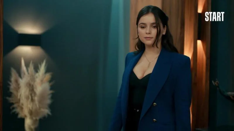 Кадры из сериала Гранд (2018)