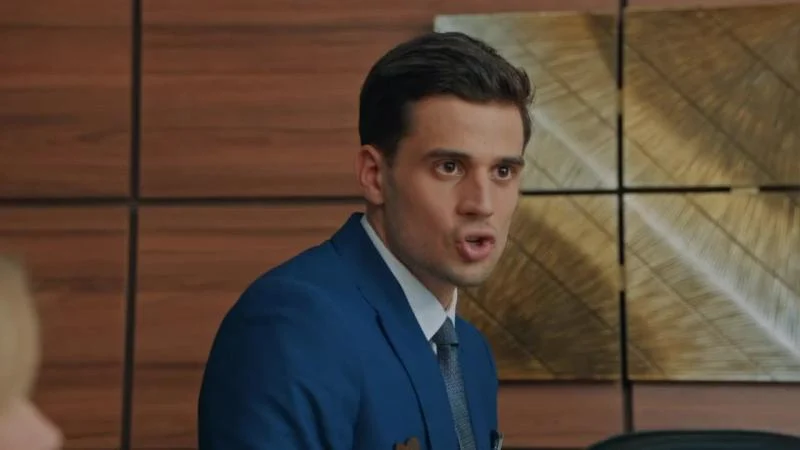 Кадры из сериала Кухня. Война за отель (2019)